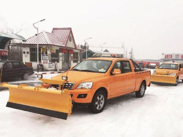 山東拋雪機對于道路維護的全新概念